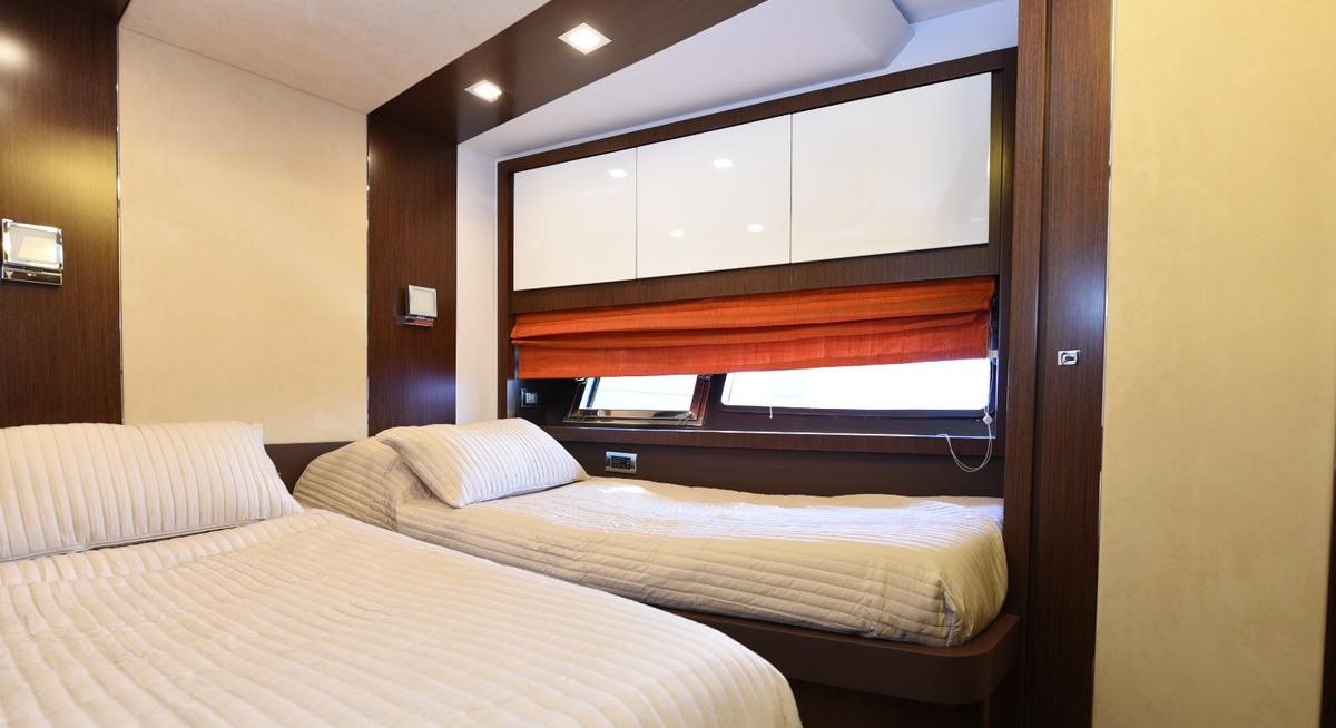 DORIS IV yacht charter 5