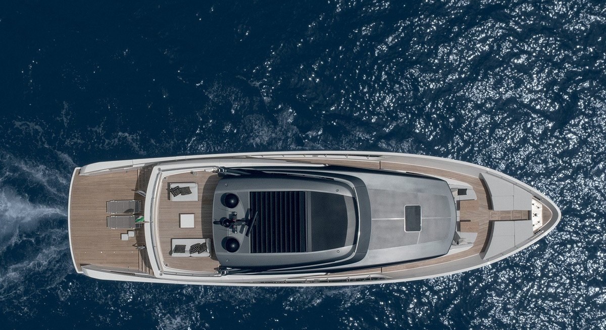DRAGONFLY I yacht charter 5