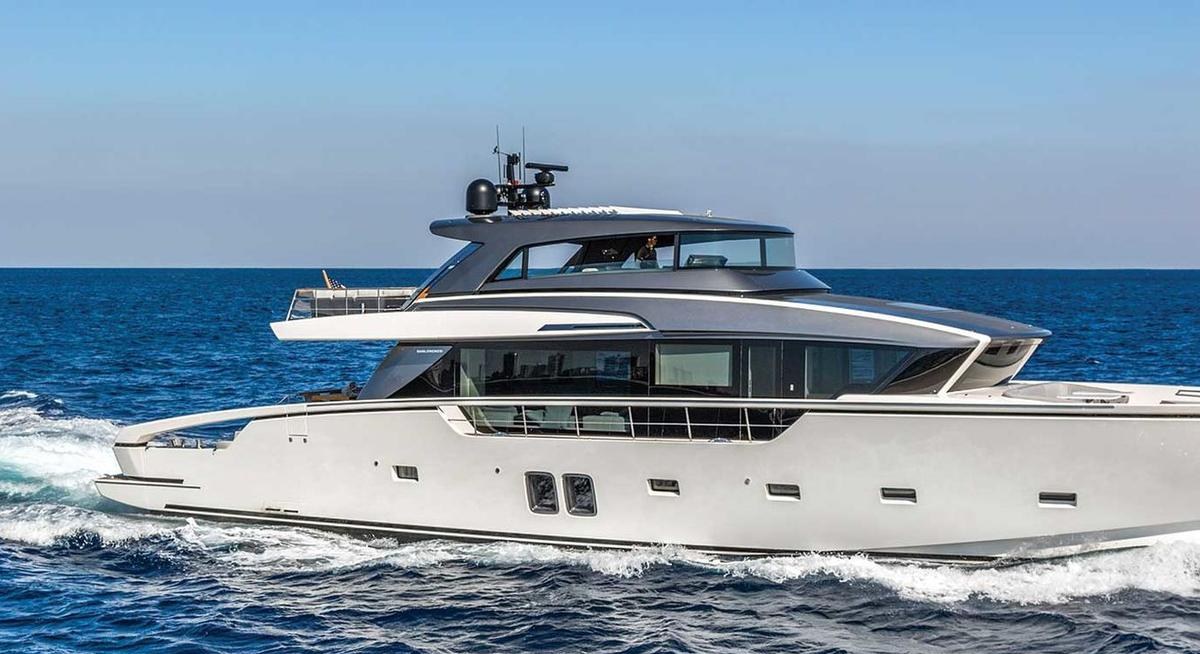 DRAGONFLY I yacht charter 1