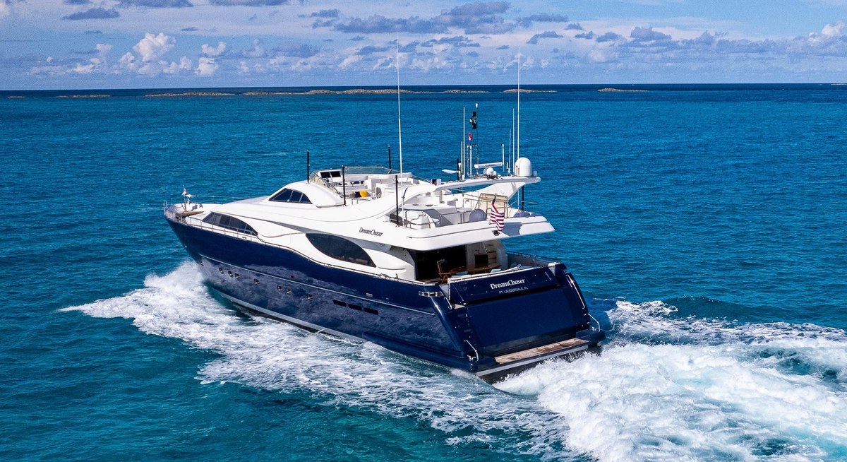 DREAMCHASER yacht charter 5