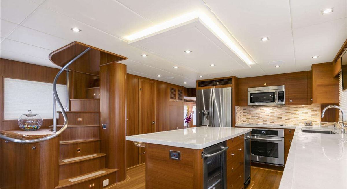 EAGLE yacht charter 5