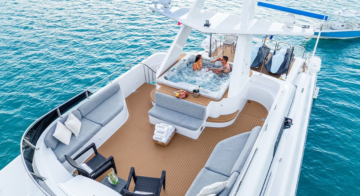 EALU yacht charter 2