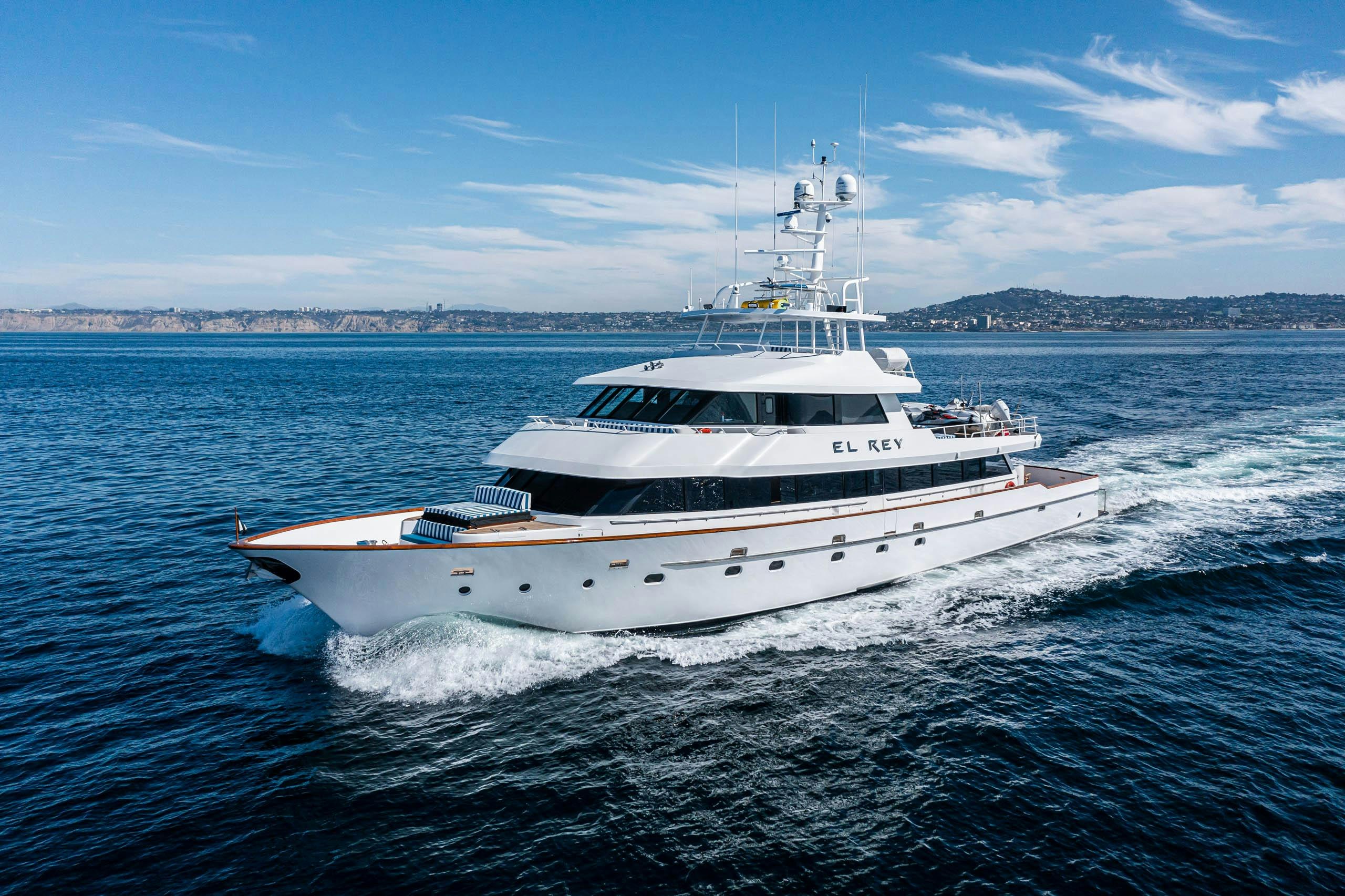 EL REY YACHT CHARTER yacht charter