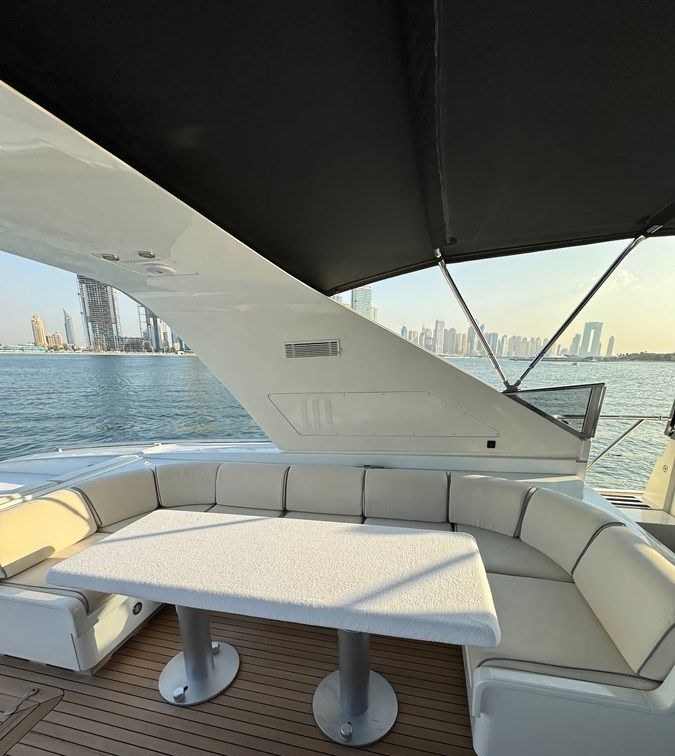 EL VIP ONE yacht charter 4