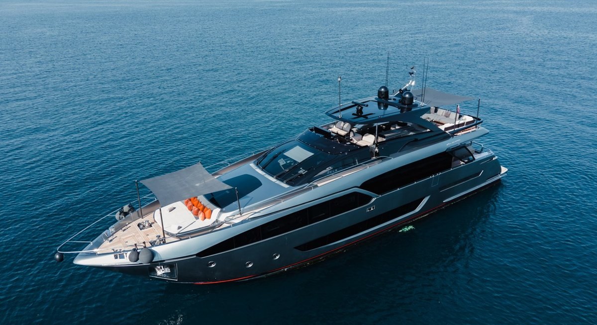 ELLA yacht charter 1