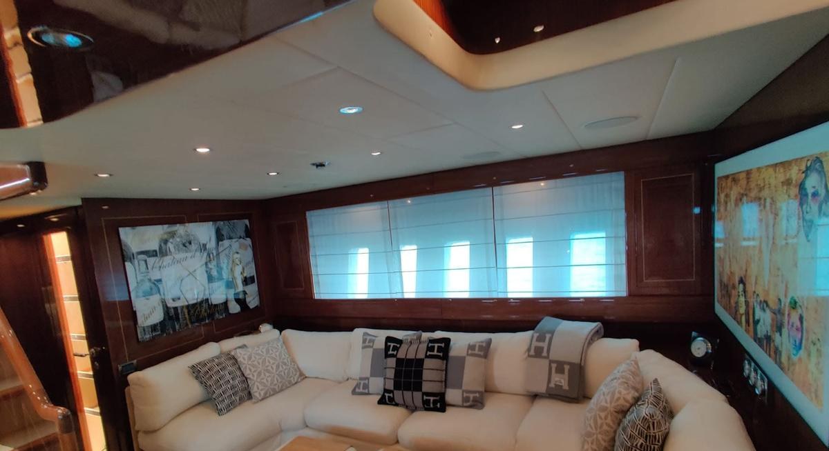 ELTON II yacht charter 4