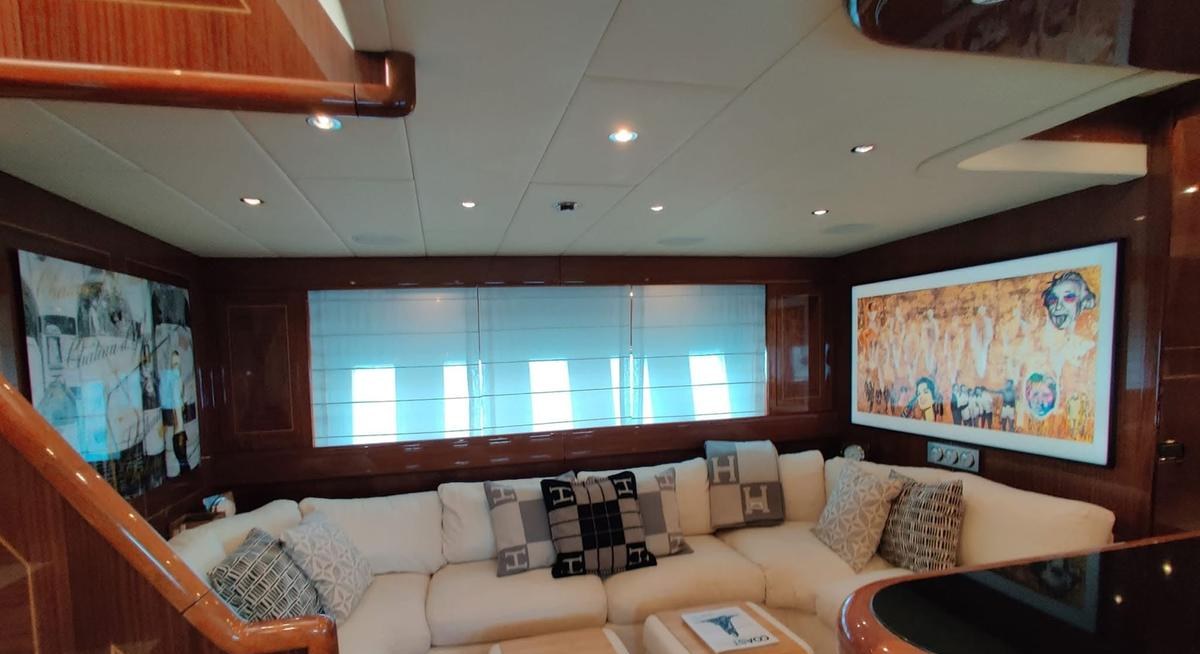 ELTON II yacht charter 3