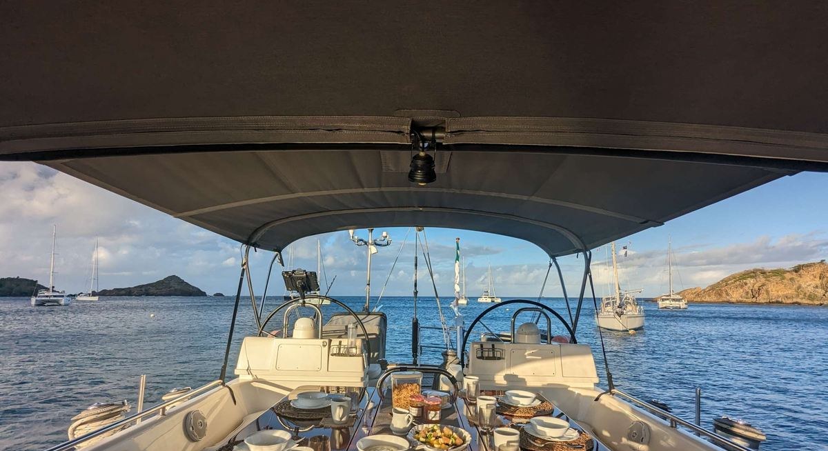 ELVIS MAGIC yacht charter 2