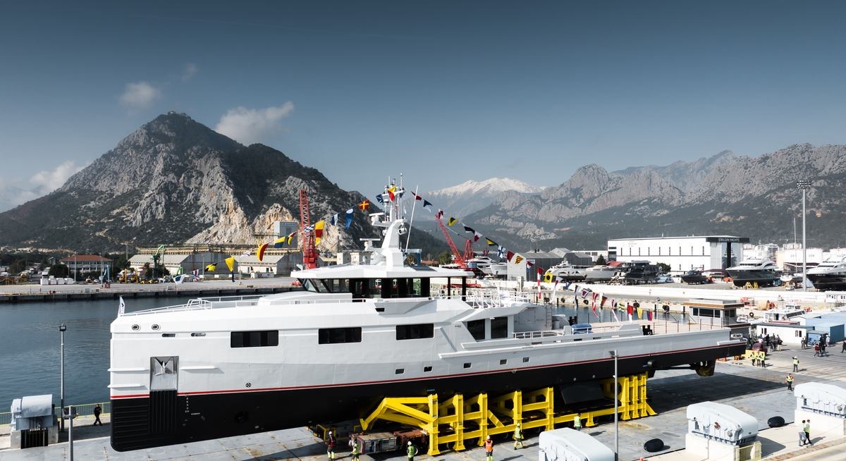 EMOTIONAL yacht charter 2