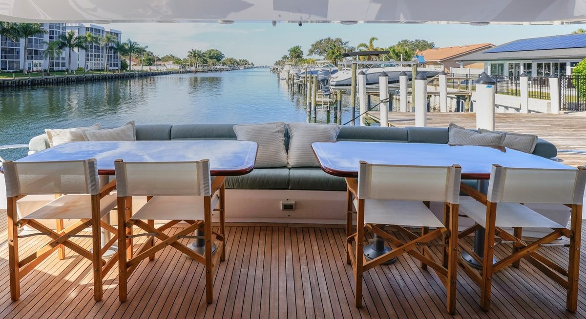 EMPRESS yacht charter 3