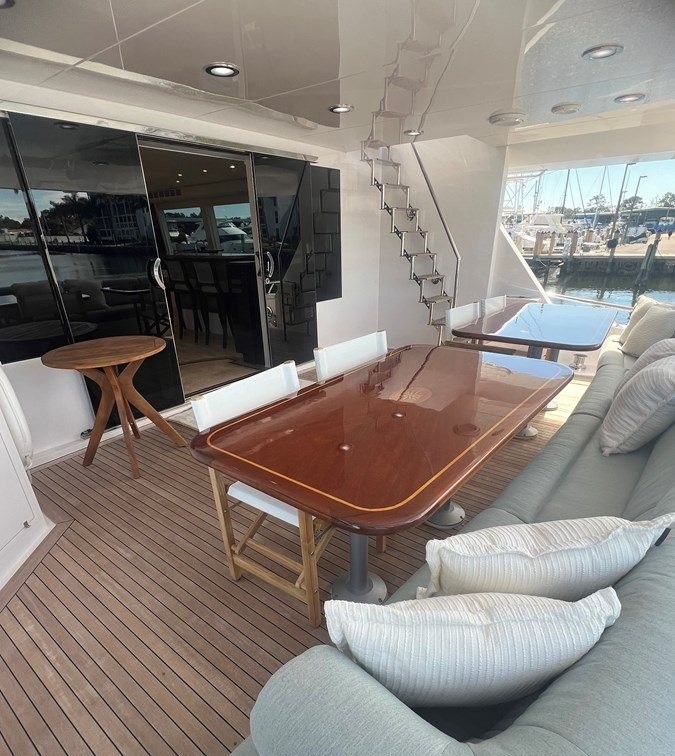 EMPRESS yacht charter 4