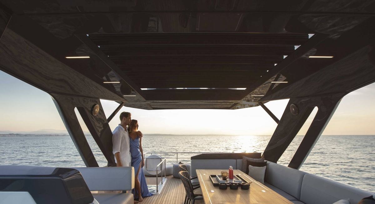 ERMETE yacht charter 3