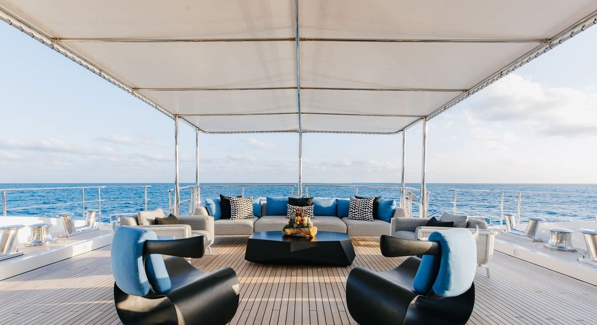 ESMERALDA II yacht charter 3