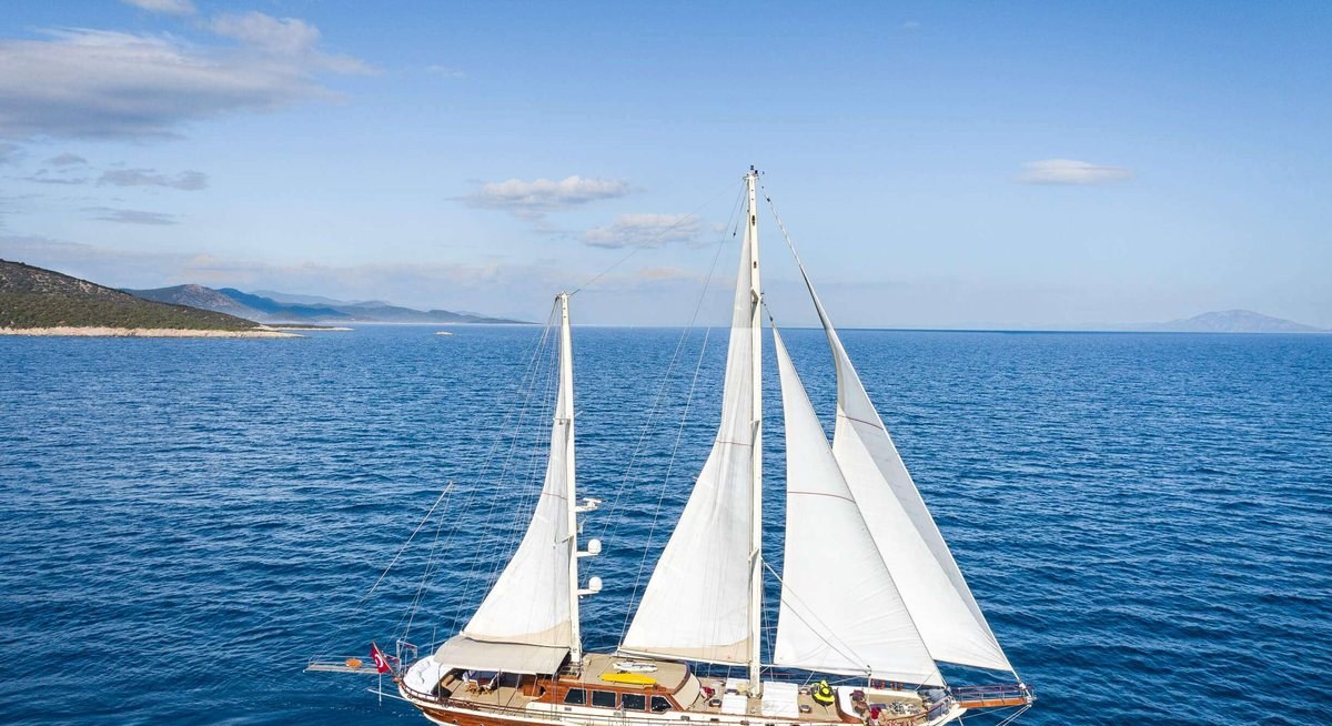 ESTRELLA DE MAR YACHT CHARTER yacht charter