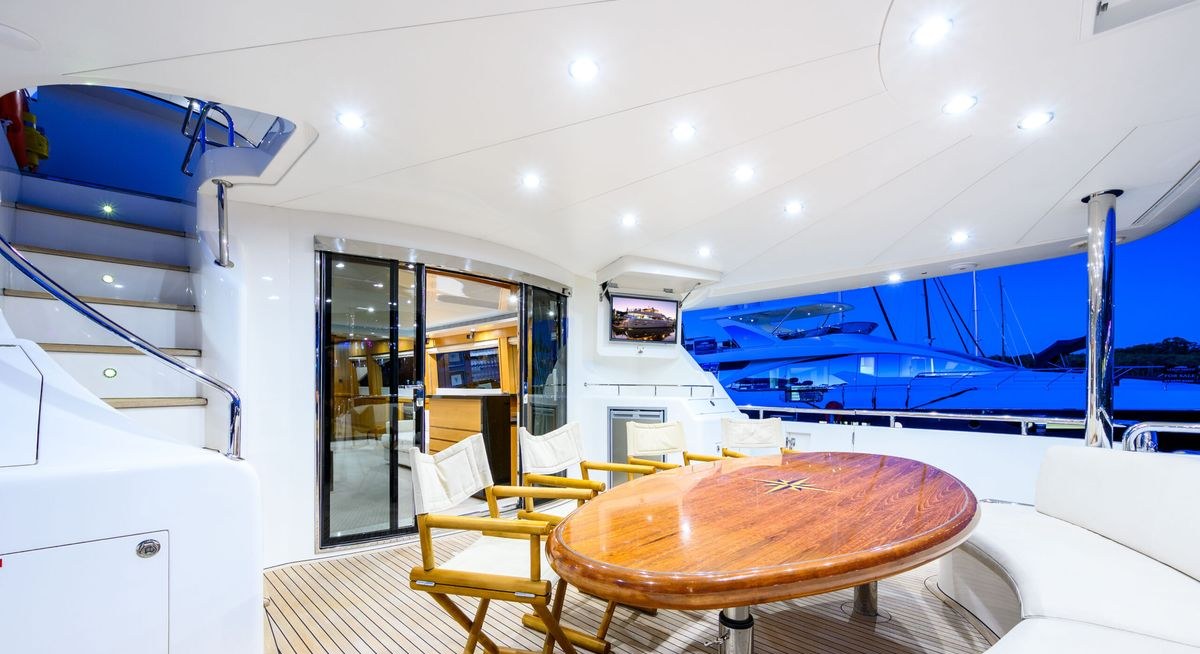 EUPHORIA yacht charter 4