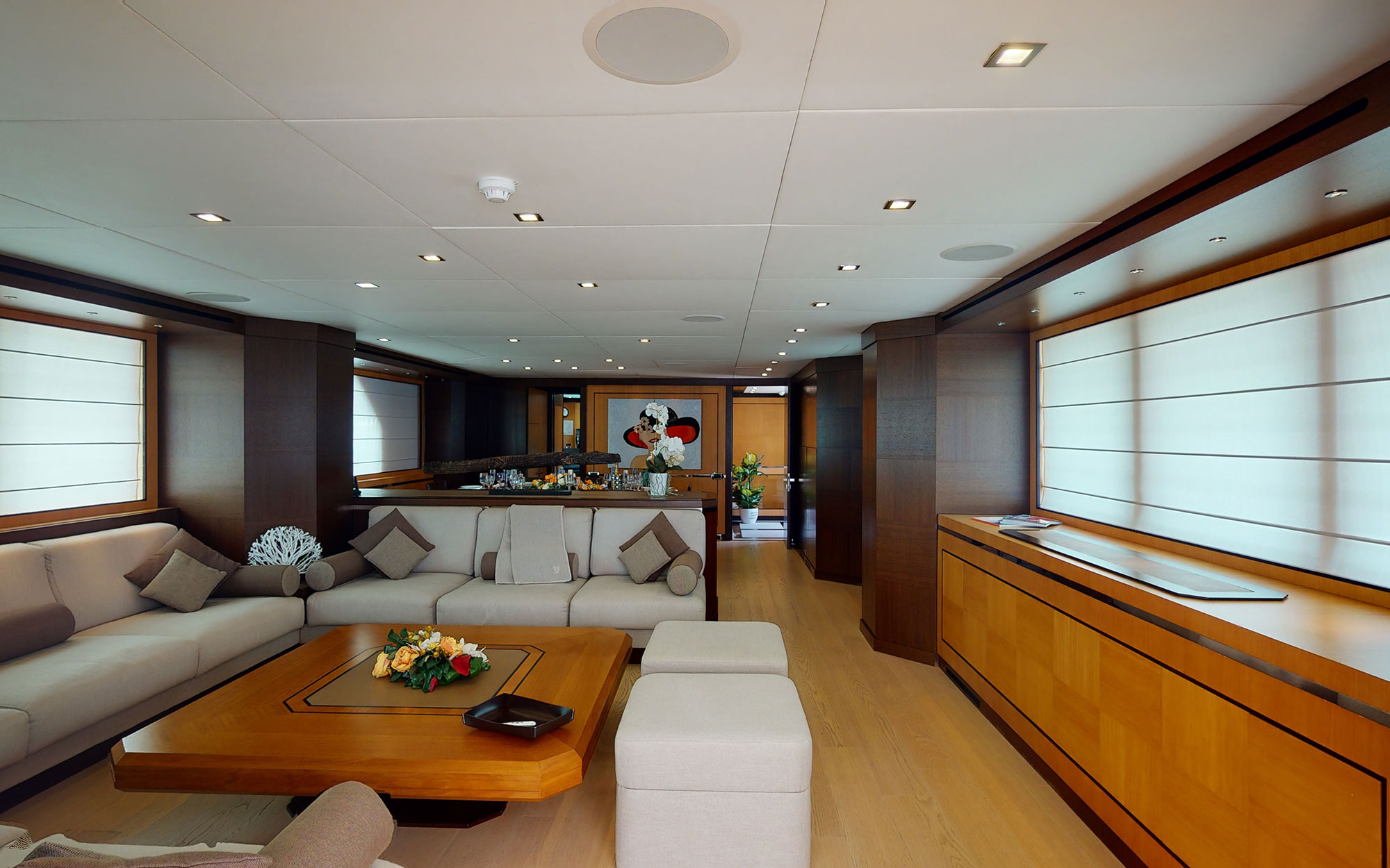 FAR FAR AWAY yacht charter 4