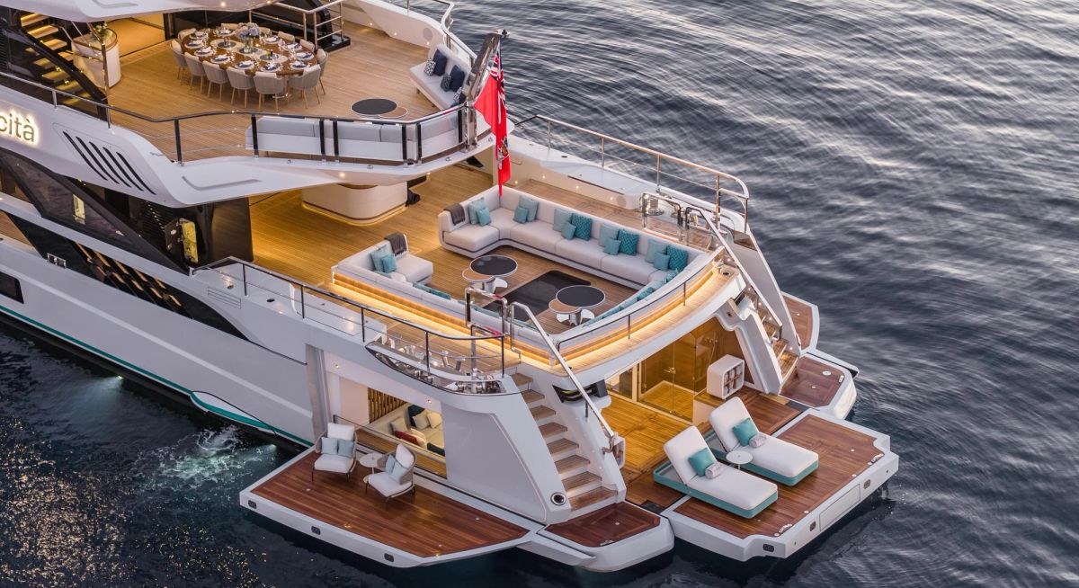 FELICITÀ yacht charter 5