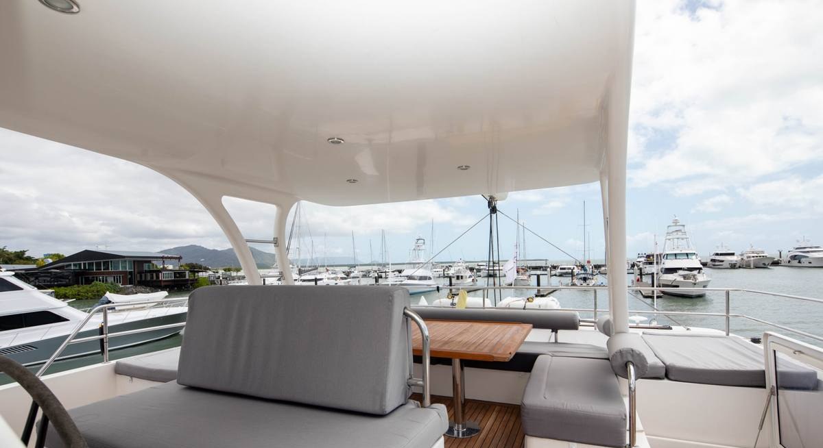 FENG yacht charter 2