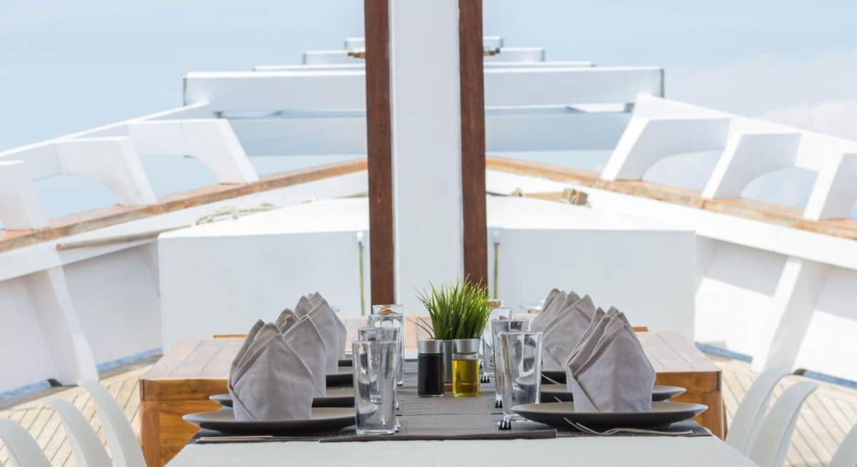 FENIDES yacht charter 2