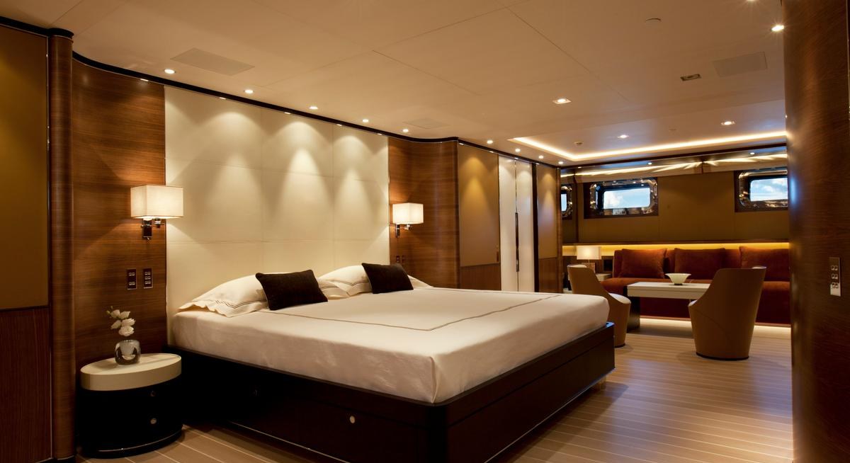FIDELIS yacht charter 4