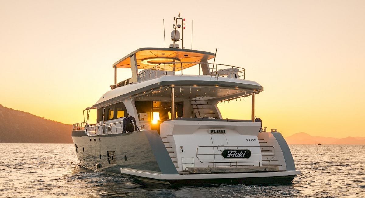 FLOKI yacht charter 5