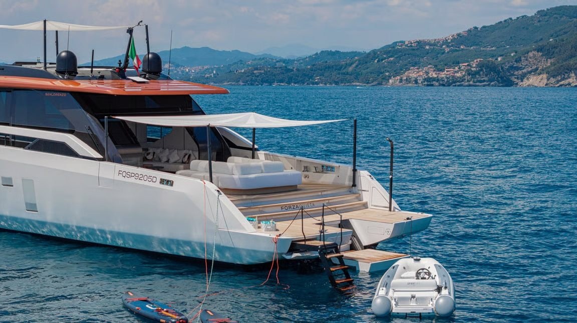 FORZA QUIETA yacht charter 5