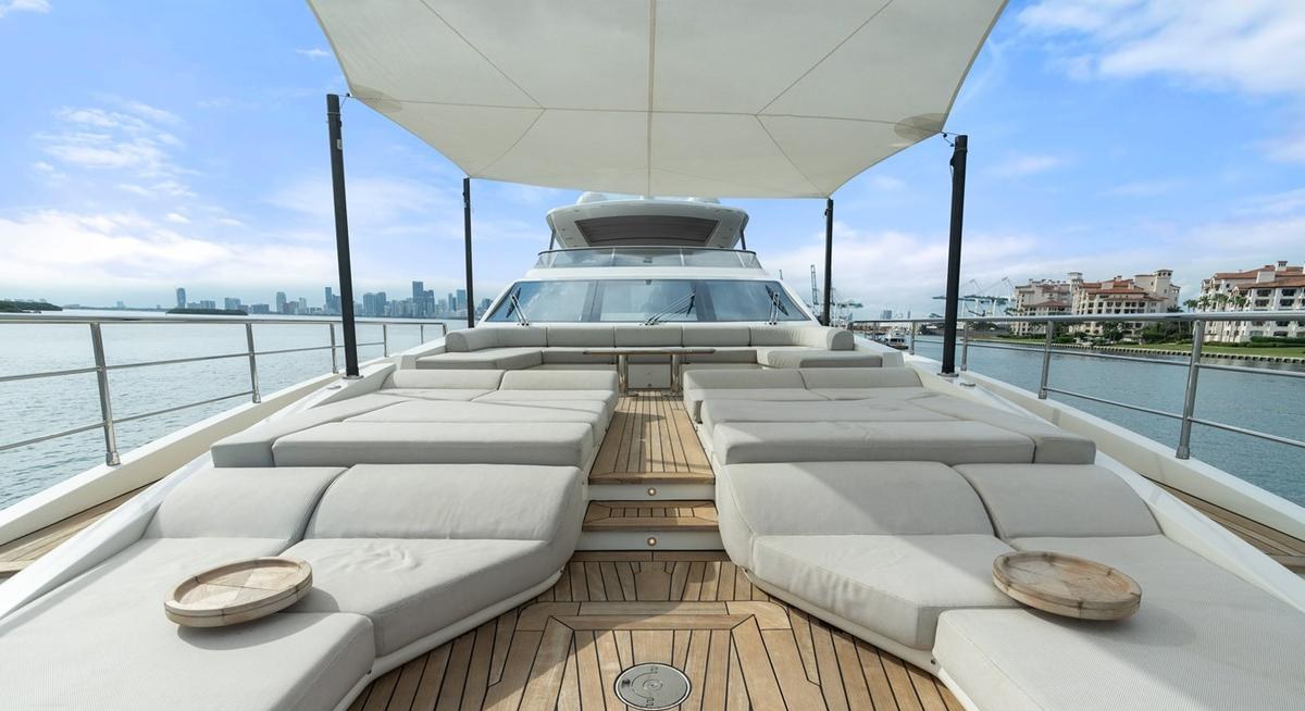 FREEDOME yacht charter 2