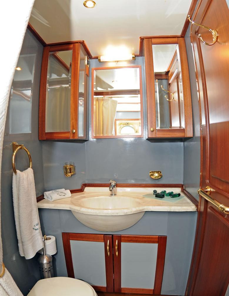GACELA yacht charter 5
