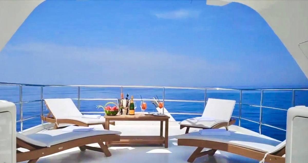 GALAKTIKA SKAY yacht charter 4