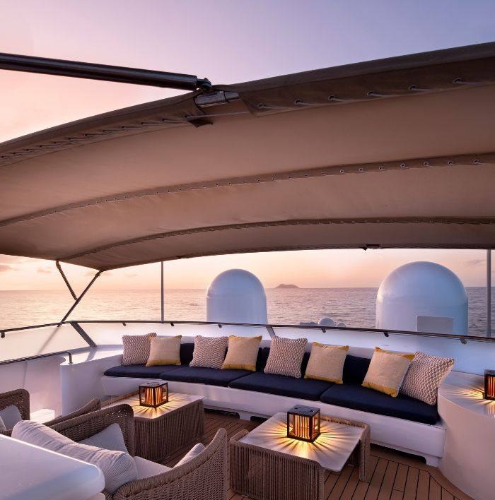 GALAPAGOS EXPLORER yacht charter 5