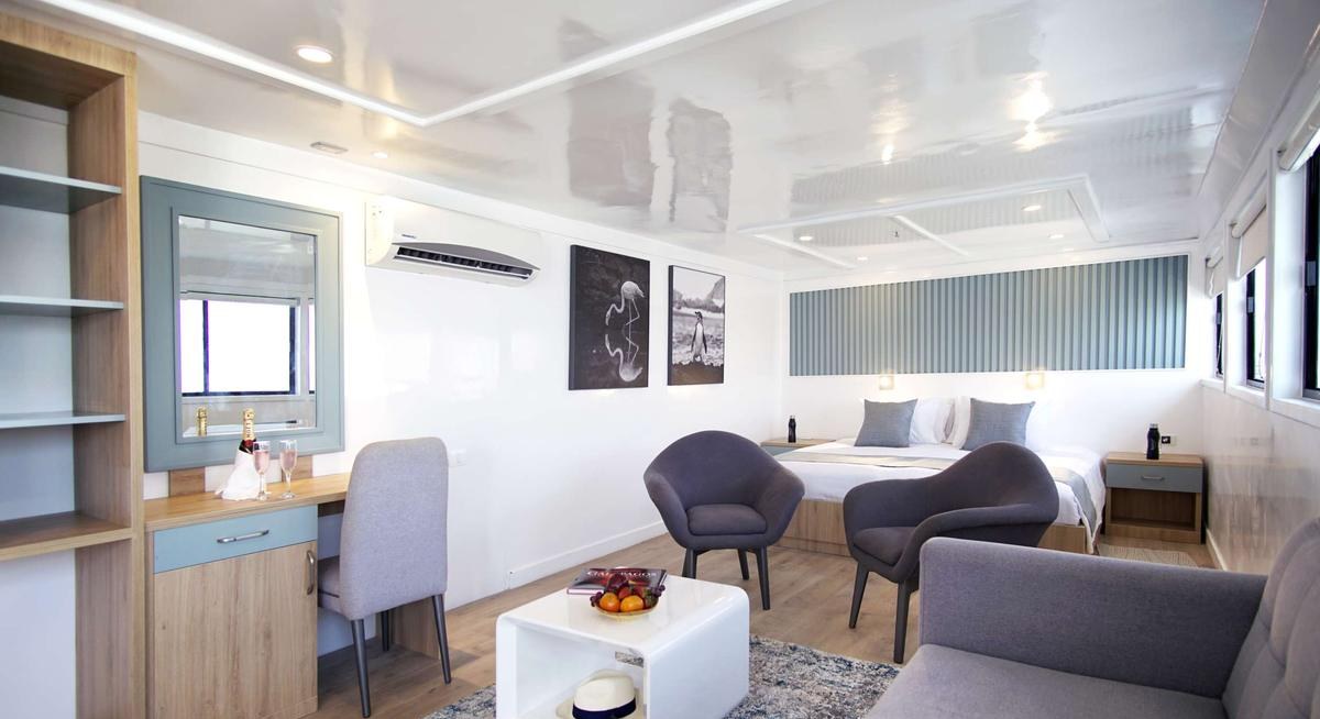 GALAPAGOS SEA STAR yacht charter 2