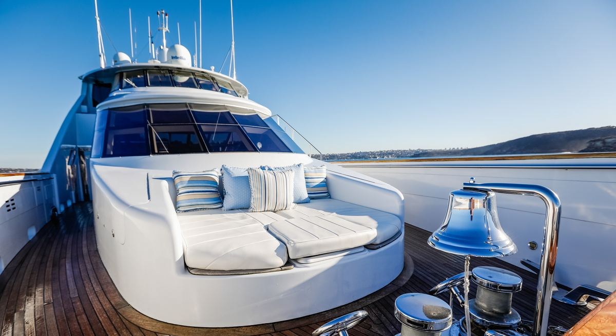 GALAXY I yacht charter 2