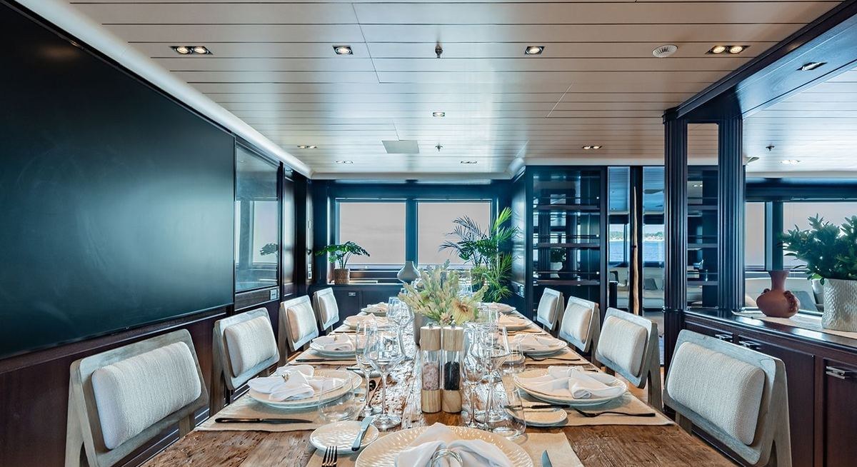 GALILEO yacht charter 5