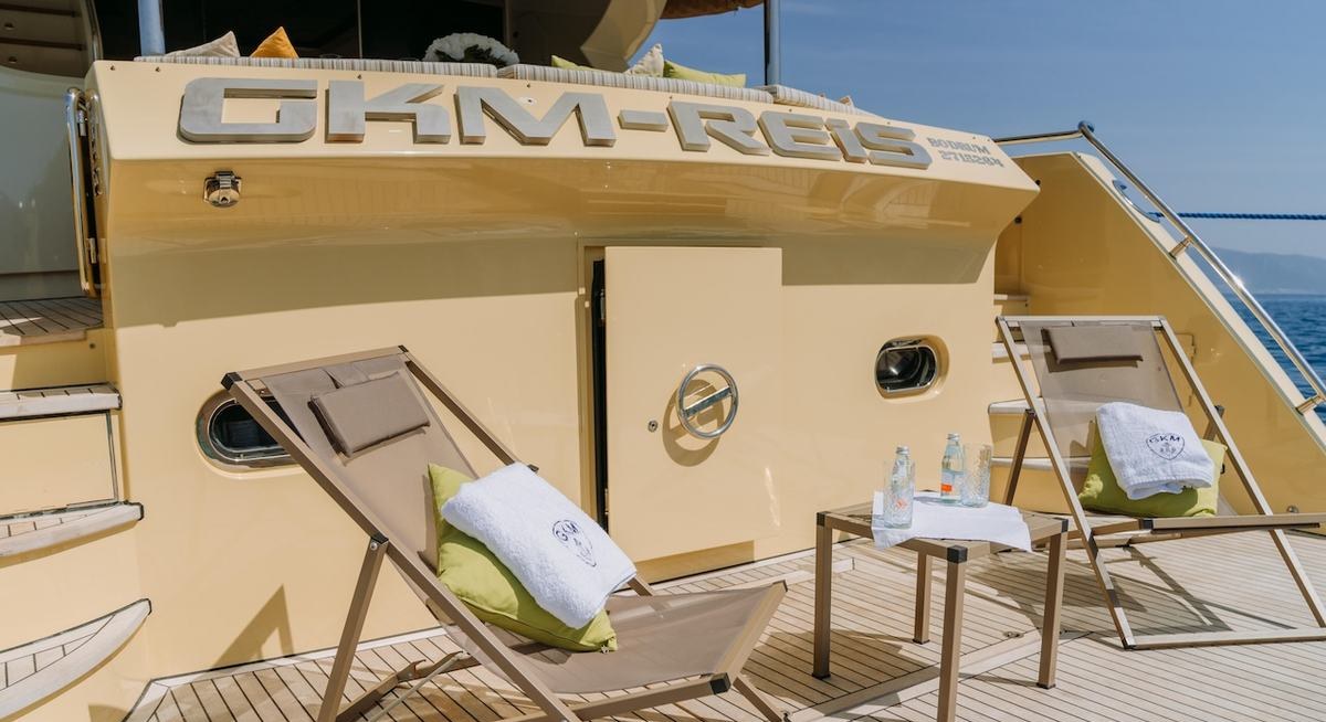 GKM-REIS yacht charter 4
