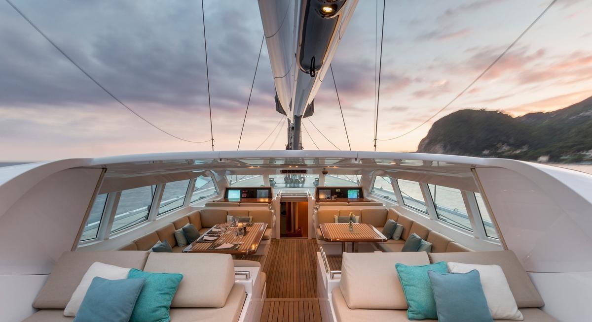 GLISS yacht charter 2