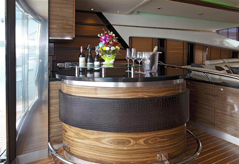 GOLDEN BOY yacht charter 1