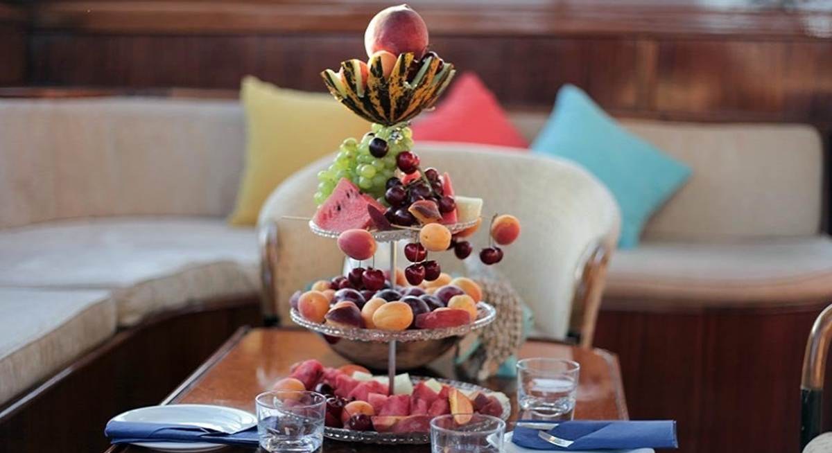 GOLDEN GLORY yacht charter 4