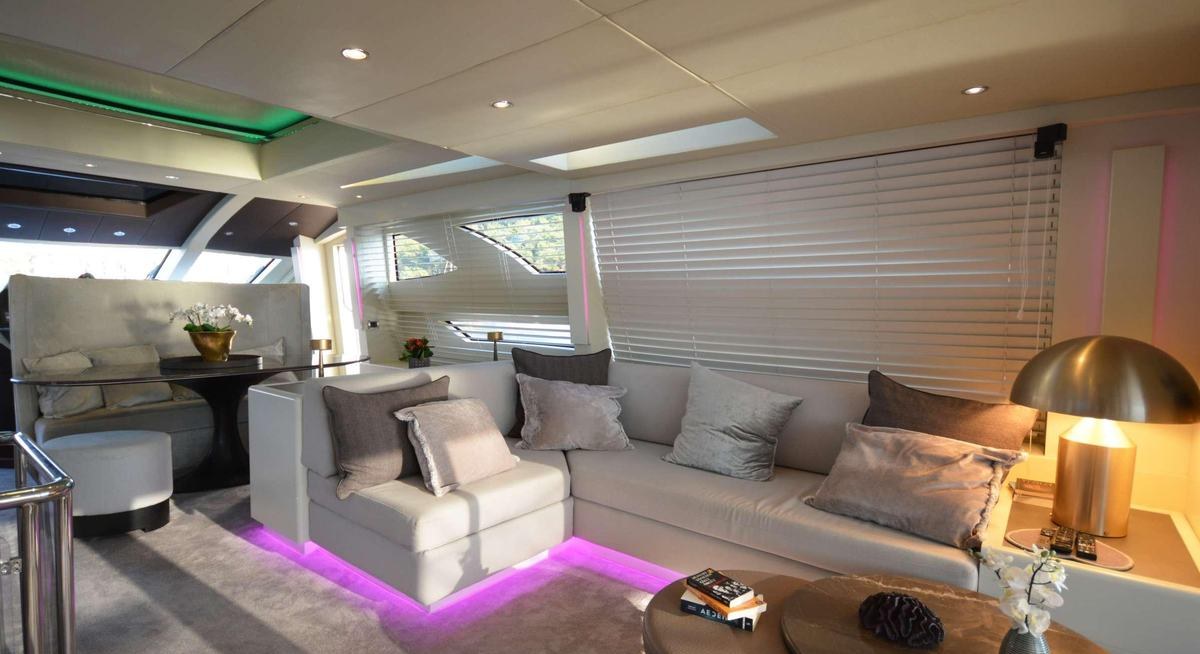 GOLDFINGER yacht charter 4