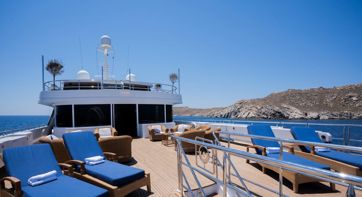 GRACE yacht charter 3