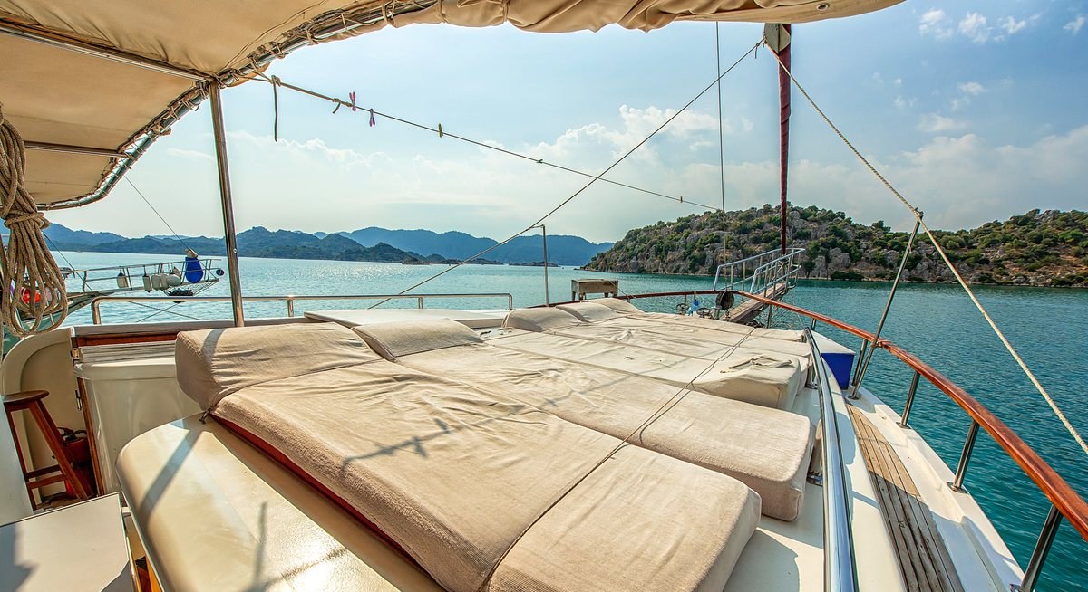 GRAND ALATURKA yacht charter 2