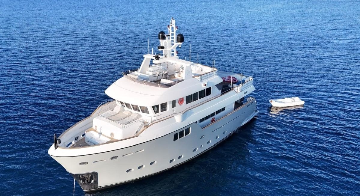 GRANIL YACHT CHARTER yacht charter