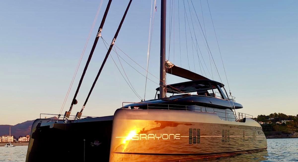 GRAYONE yacht charter 1