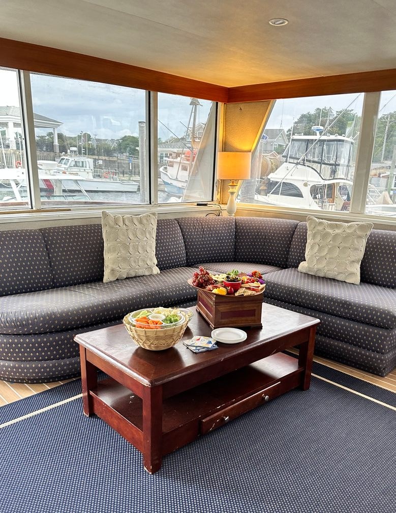 GYPSY yacht charter 3