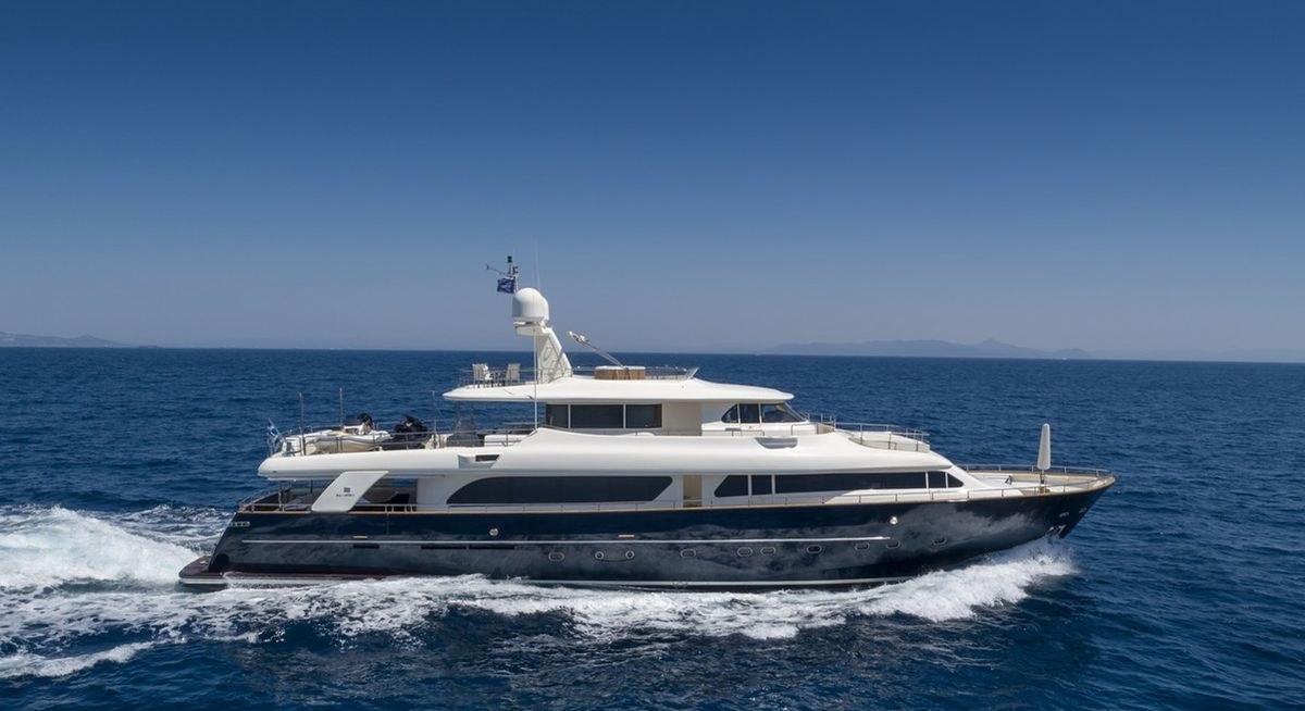 HAG YACHT CHARTER yacht charter