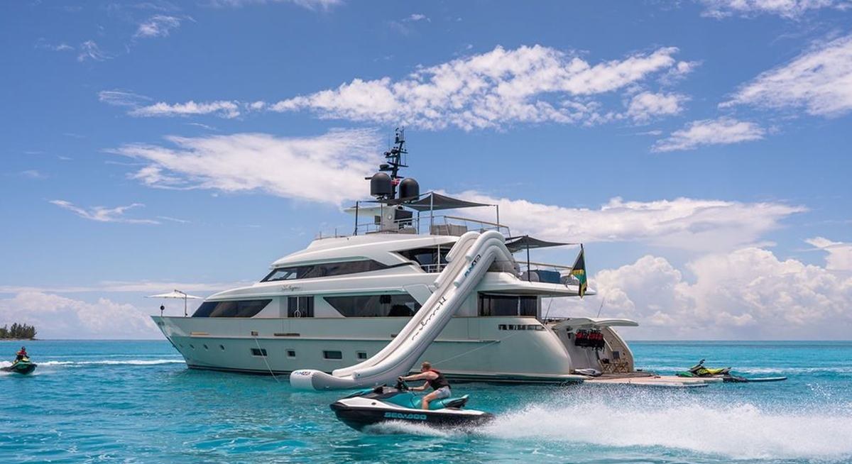 HALCYON yacht charter 5