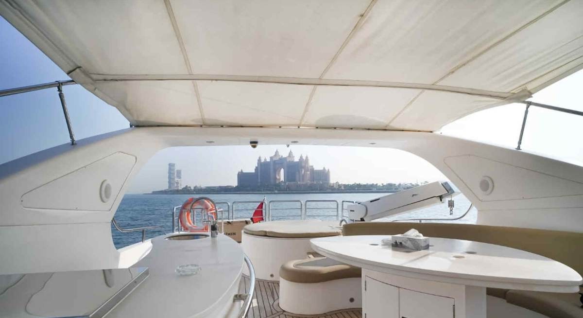 HAMDAN II yacht charter 3
