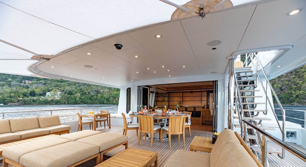 HARLE yacht charter 3
