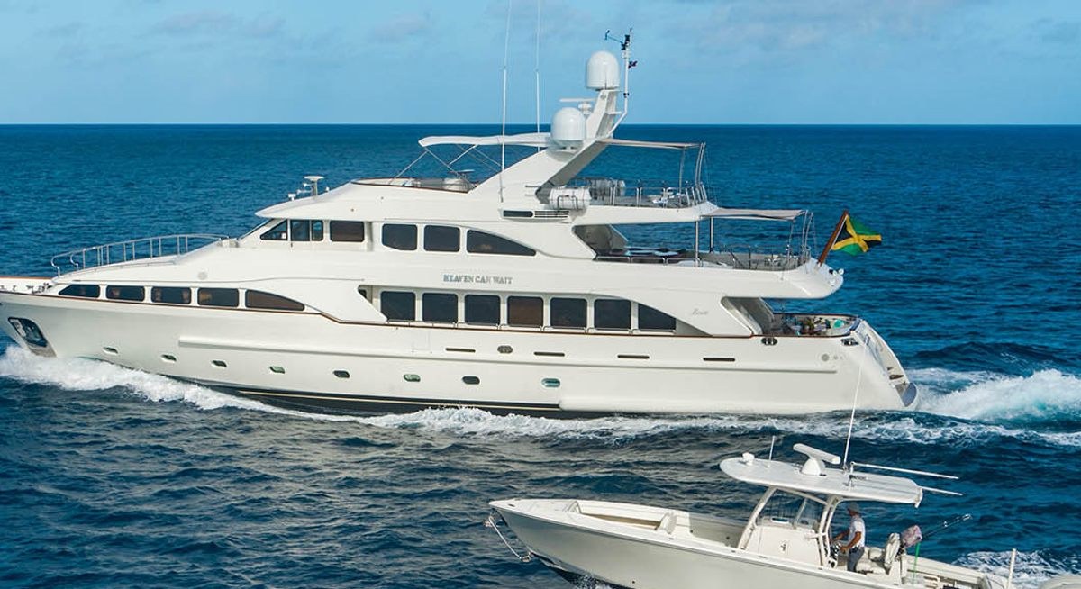 HEAVEN CAN WAIT yacht charter 1