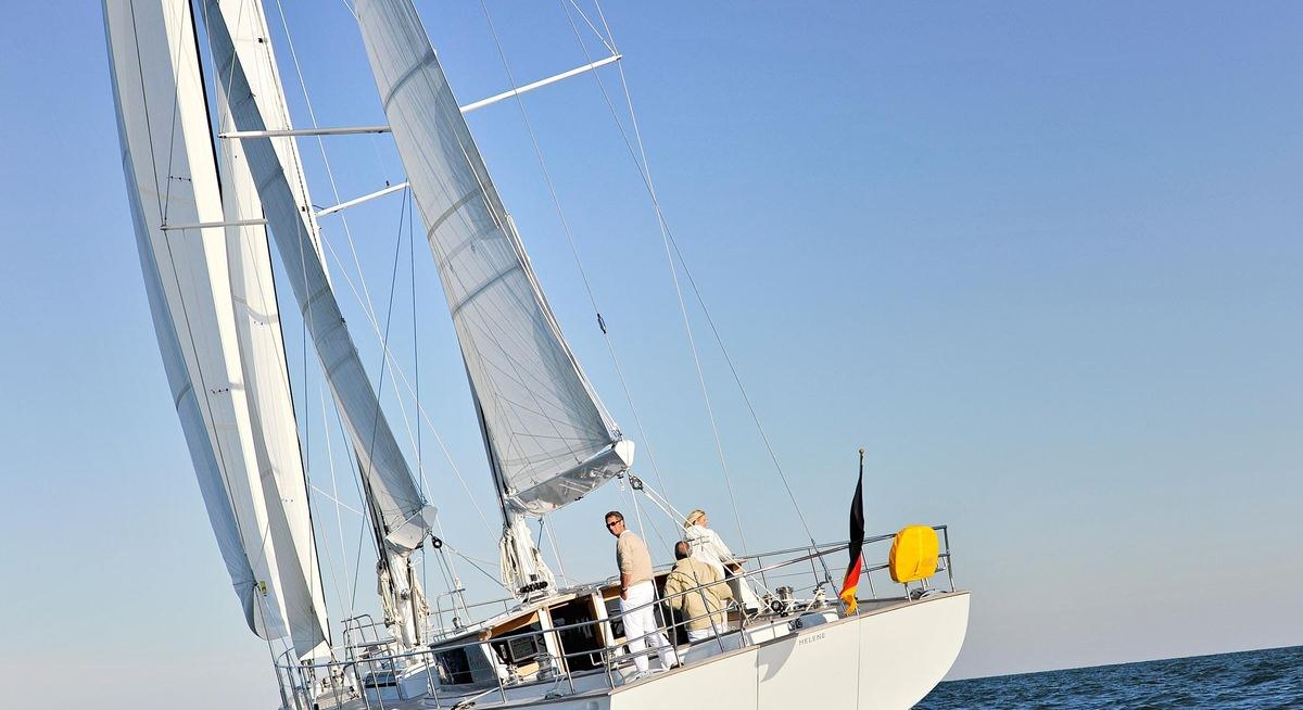 HELENE yacht charter 2