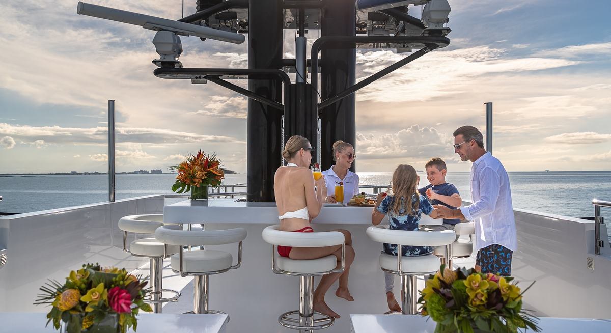 HIGHLANDER yacht charter 4